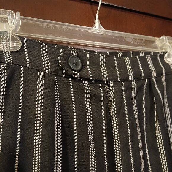 SOCIAL TOURIST Ultra High-Rise Black/Cream Trousers XS - Picture 4 of 12